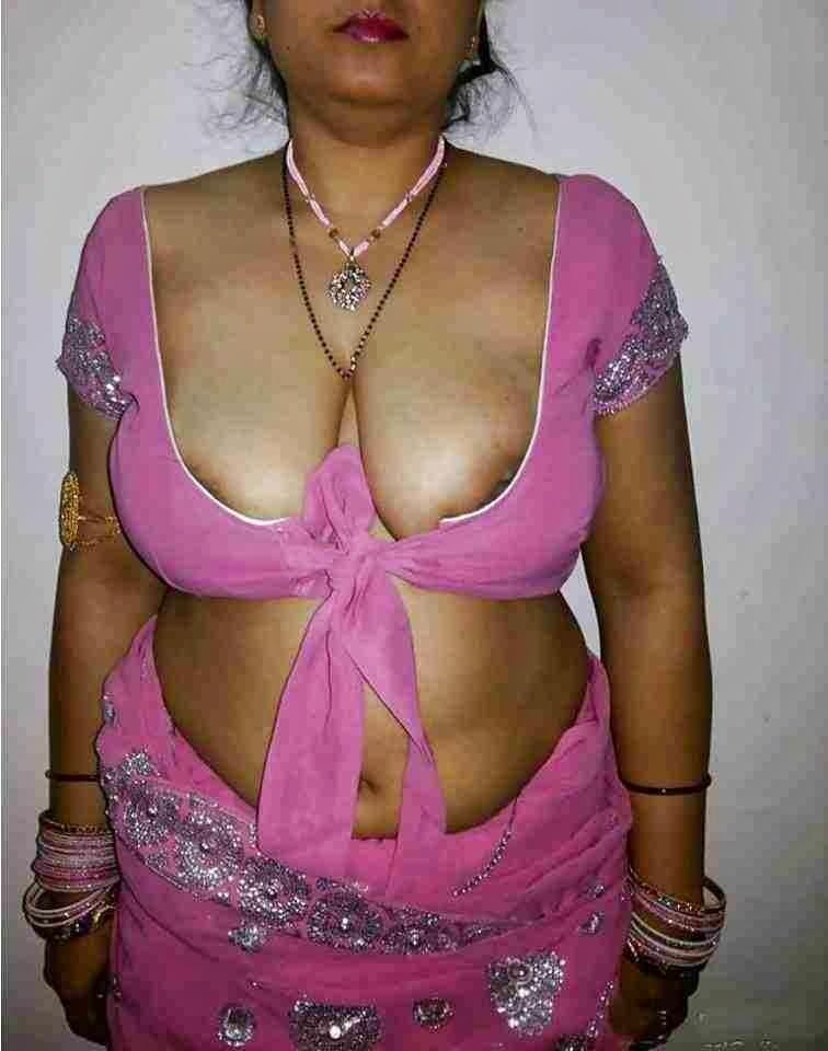Aunty ke sexy boobs