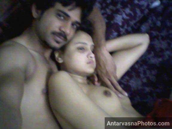 Sexy Bangali bhabhi ke boobs ka photo husband ne liya