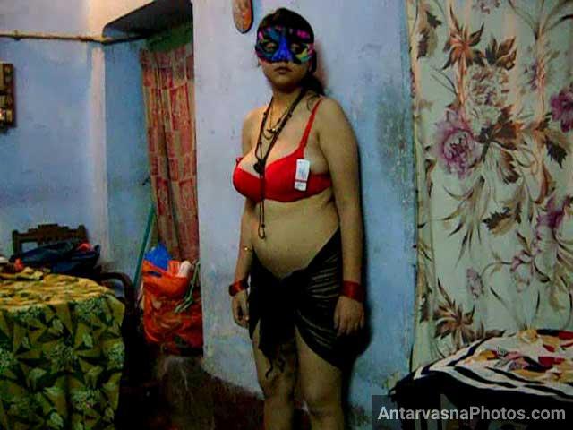 Horny mona bhabhi sexy boobs - Antarvasna photos