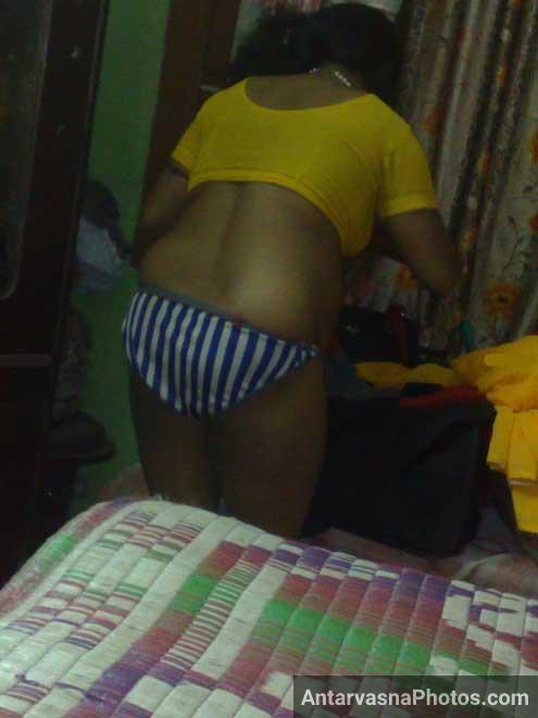 Komal bhabhi ki strip wali hot panty ke pics