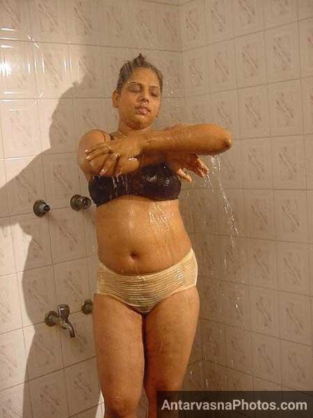 Nude pics free in Lucknow