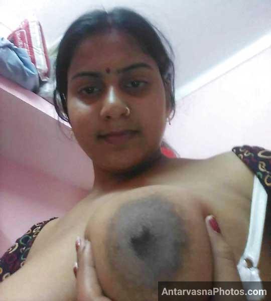Kanpuri bhabhi Padma ke hot boobs - Indian porn sex photos