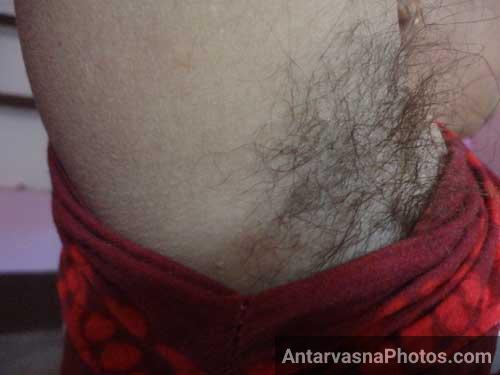 Aunty Ke Armpits Yani Ki Bagal Me Bhi Bahut Baal The Antarvasna Indian Sex Photos