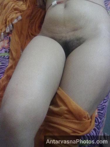 Mamta bhauji ki fuddi dekhi - Desi sex pics
