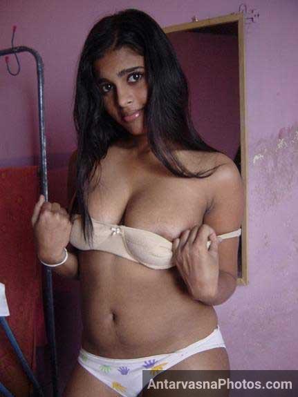 Big boobs photos me horny Indian girl nude session
