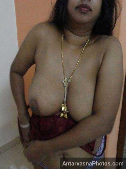 Bade Boobs Dikha Rahi He Antarvasna Indian Sex Photos