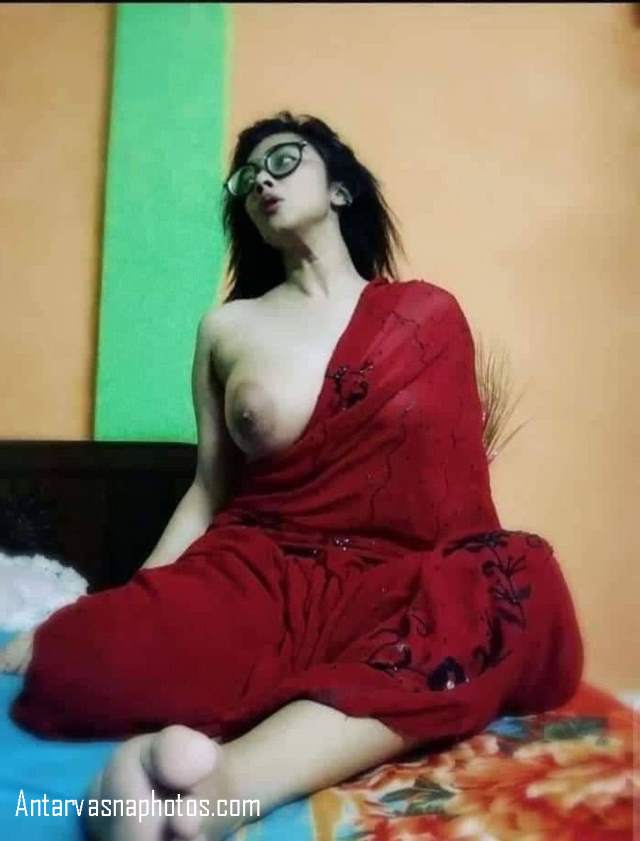 Nude photos Hulchul Zeenat Aman