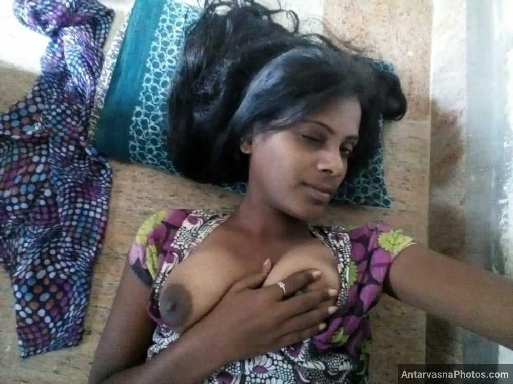 adivasi bhabhi ke kale sexy boobs