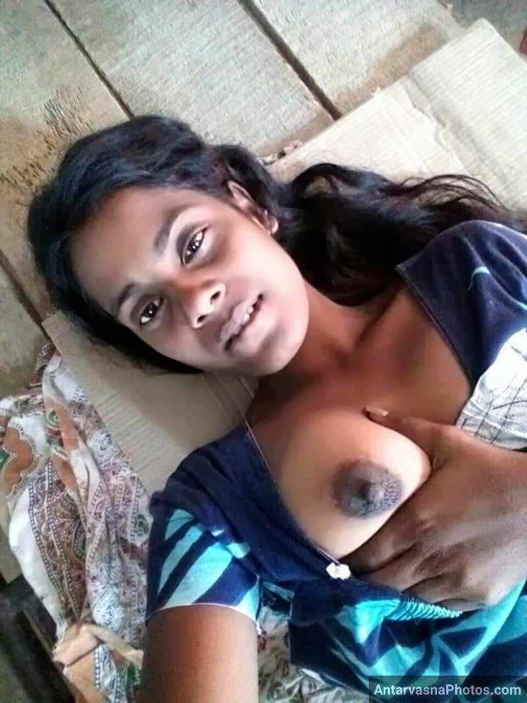 hot adivasi showing boobs in photo