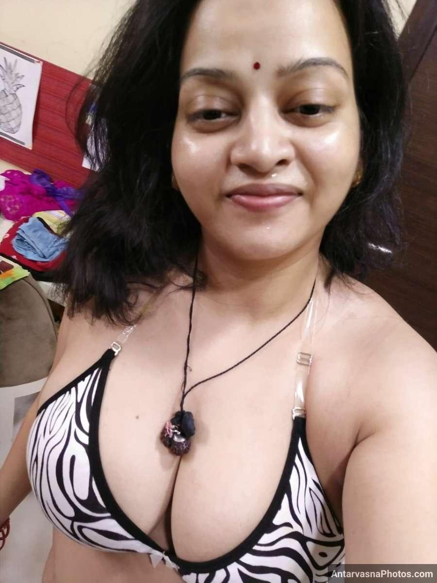Kolkata ki sexy bengali aunty ke big boobs wale hot pics
