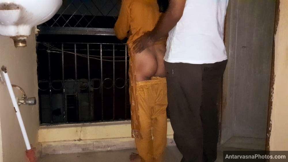 hot indian couple balcony sex pics 1